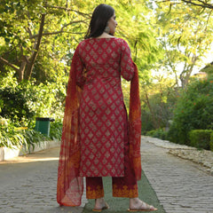 Gulnaar Elegance – Red Handblock Suit Set