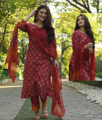 Gulnaar Elegance – Red Handblock Suit Set