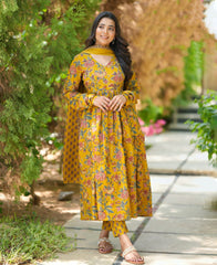 Kanakbala – Mustard Floral Suit Set